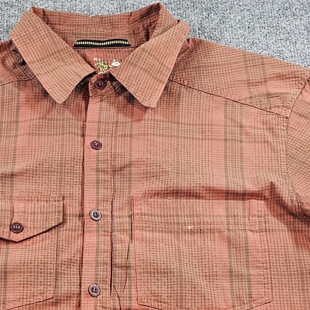 Mountain Hardwear Mens L Orange Plaid Button Down Shirt OM4411 Hiking Outdoor